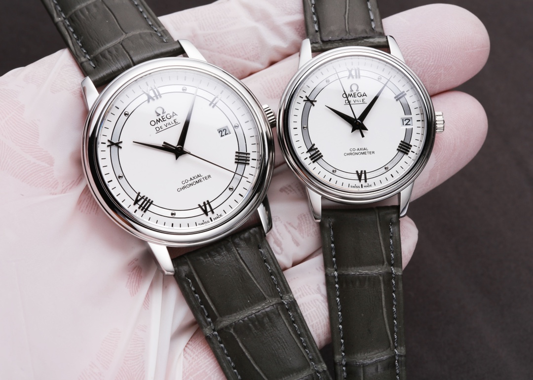 White 500. Gold ?20. Steel ?30
Omega - De Ville collection - Couple watches! Genuine mold, ?? The dial is in the same sunburst pattern as the genuine, curved hour ding ?? glass upgraded to high definition arched double sapphire glass (clearer display, scr