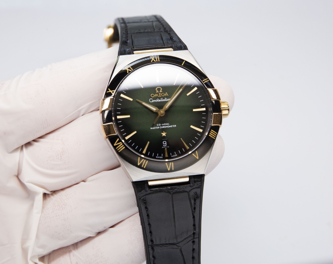 White 590. Gold ?20.
[Taiwan factory V12 latest
Starlight Eternal Constellation Watch Fifth Generation Constellation series! Brand new 41MM original size watches! Automatic imported Citizen mechanical movement, 2023 bestseller item ? ? Omega Constellation