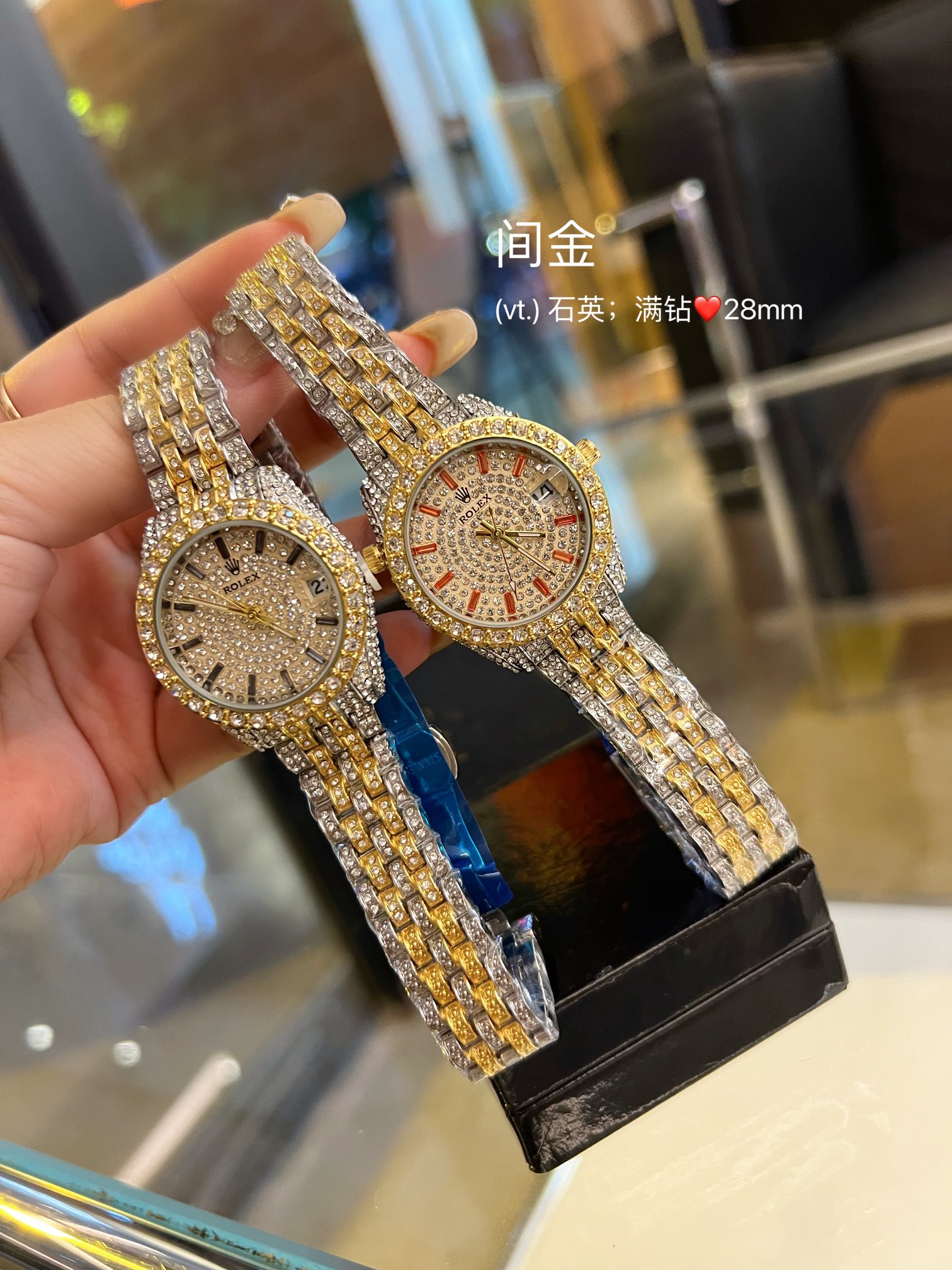 ?? New 90 recommendation ?? Full diamond
Rolex 28mm exquisite bestseller recommendation design shows unique noble elegance goddess temperament! The 316 stainless steel with butterfly clasp, a style that is not ostentatious, has been widely favored by godd