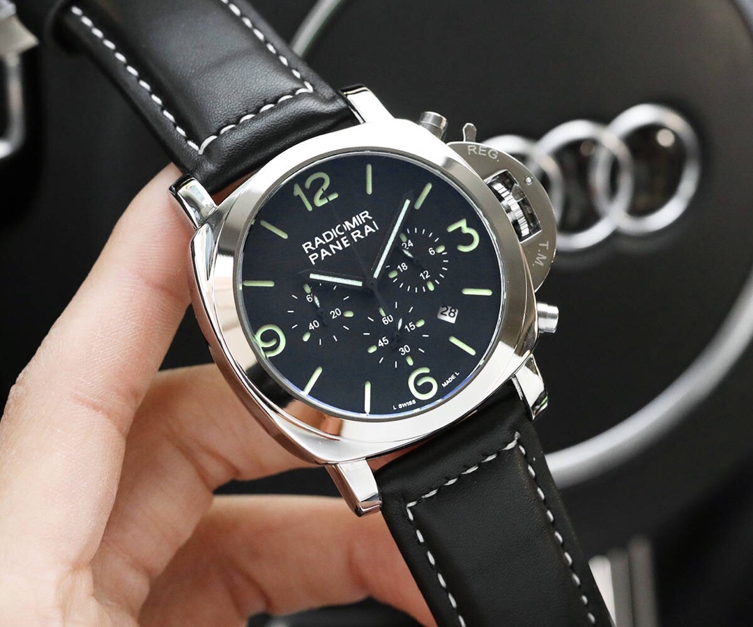 ??95 ?? New Panerai, premium quality. Parksecond quartz, ultra blue light, ultra luminescence, Panerai has a brand history of over 150 years. As a supplier of precision instruments for the Italian Navy since the 20th century, Panerai has had an inseparabl