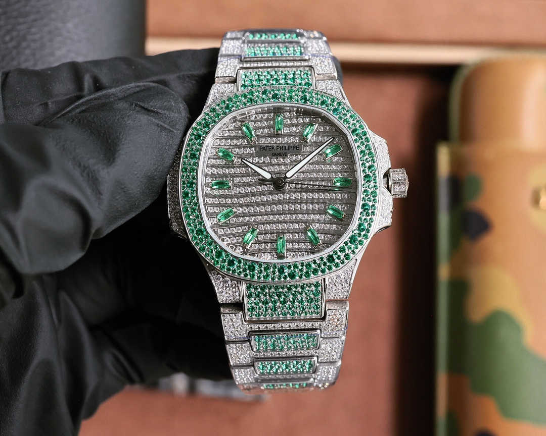 GR?? Factory2024 Wall split recommendation to create classic timepieces with great investment] - Patek. Patek Philippe 7118 Lady Nautilus Diamond Limited Edition available in small quantities! Three 7118 watches set with rubies. Sapphire. Emeralds set wit
