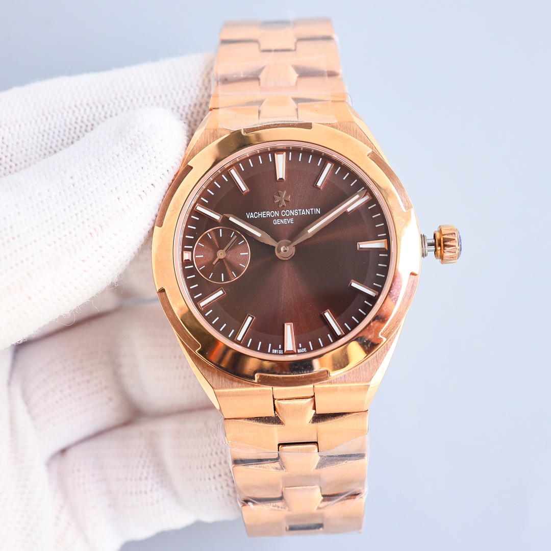 White case 1750 Rose gold 1800 (with diamonds ?100) one watch with three straps
Big HIT ?? Original Sync
1 ? Watch 3 ? Wear ??1 ? Watch 3 ? Wear ?? and come with an original style sheet case for easy storage
[VC Vacheron Constantin Siseas 2300V - 2305V] W