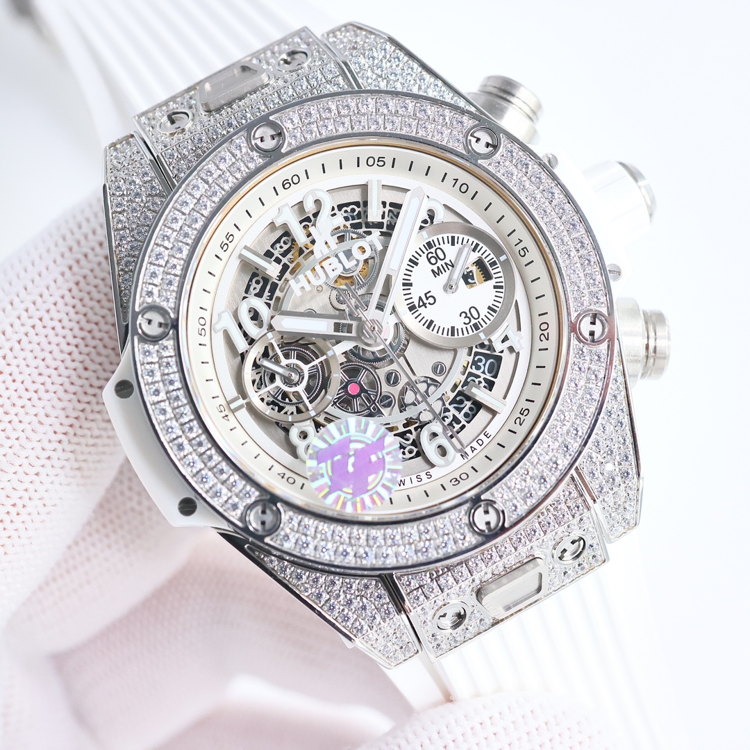 ZF's full diamond priced at 1800
ZF New HUBLOT - ???A42 Brave and fearless, punch punch, abbreviated as "HUB" "Hublot" BigBang Element Material Chronograph v2 version ? Case made of imported 316 stainless steel material design explosive ? Equipped with 77