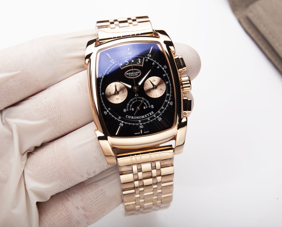 White 500. Gold ?20. Steel belt ?20
??????2023 Grand finale!! Starting from the heart - Showing the form - PARMIGIANI Fangheng collection for men
[Model] : PFH187-1001400-HA1442
?? Type ?? : Formal men's watch (Business fit)
[Movement] : Imported VK quart