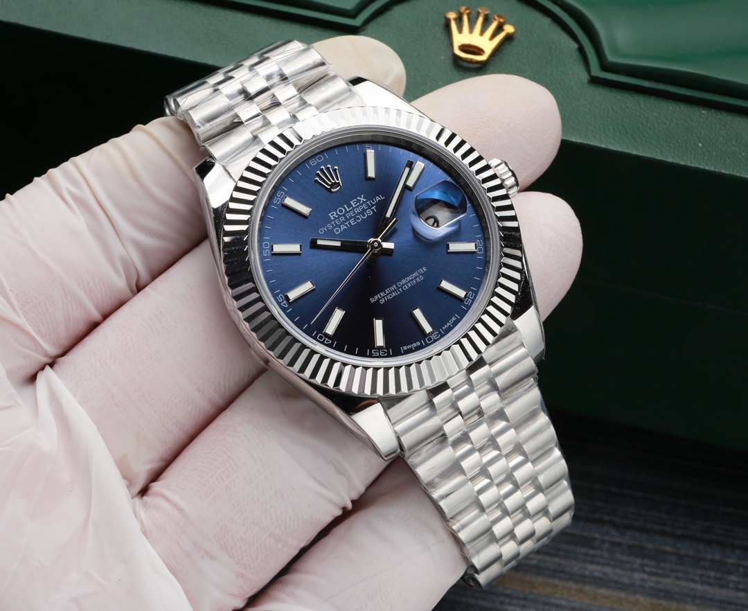 p:1250.
Super strong Rolex Datejust 41mm replica original mold all details strive for perfection New five-bead chain ?? Super transparent sapphire crystal with classic 2824 movement
New product: ROLEX Datejust constantly improves the replication effect, R