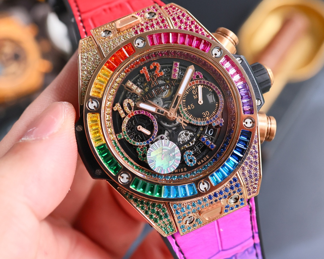 ZF latest new face shipment HUBLOT (Hengbao)??HUBLOT -- brave and fearless, PUNCH PUNCH, abbreviated as "HUB" "Hengbao", BigBang Element Material Chronograph v2 version ? Case made of imported 316 stainless steel material design explosive ? Equipped with 