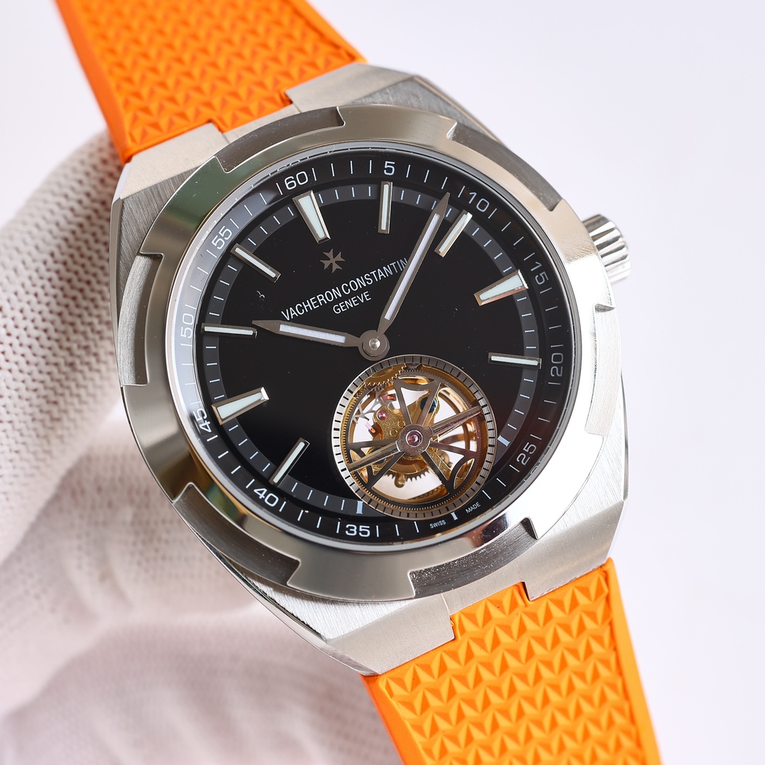 SJ's white case 1600 and gold case 1650
TW Factory Peak of appearance level steel watch king, Vacheron Constantin VC Overseas Tourbillon ??R46 The first tourbillon watch in the collection, stylish in appearance and exquisite in craftsmanship, is the crown