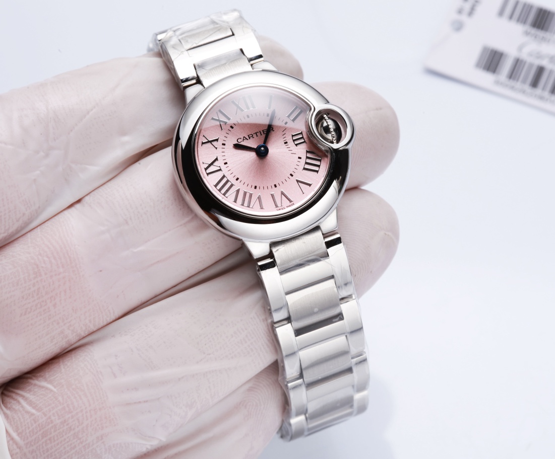 White leather 540. Steel strap ?50.
[Top quality version] Cartier Ballon Bleu 262080VX3009 women's watch, 28MM, exclusive supply to the market, three codes in one, independent identification number, double bobble-shaped sapphire crystal glass, high defini