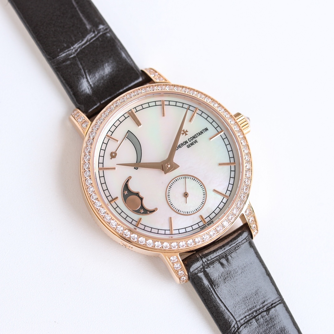 TW produced white diamond 1600 Gold diamond 1650
Vacheron Constantin VC ???GV1 Legacy Moon phase watch with 36mm diameter
Round white gold case, bezel, lugs and crown set with 81 diamonds weighing about 1.2 carats in total
The white mother-of-pearl dial i