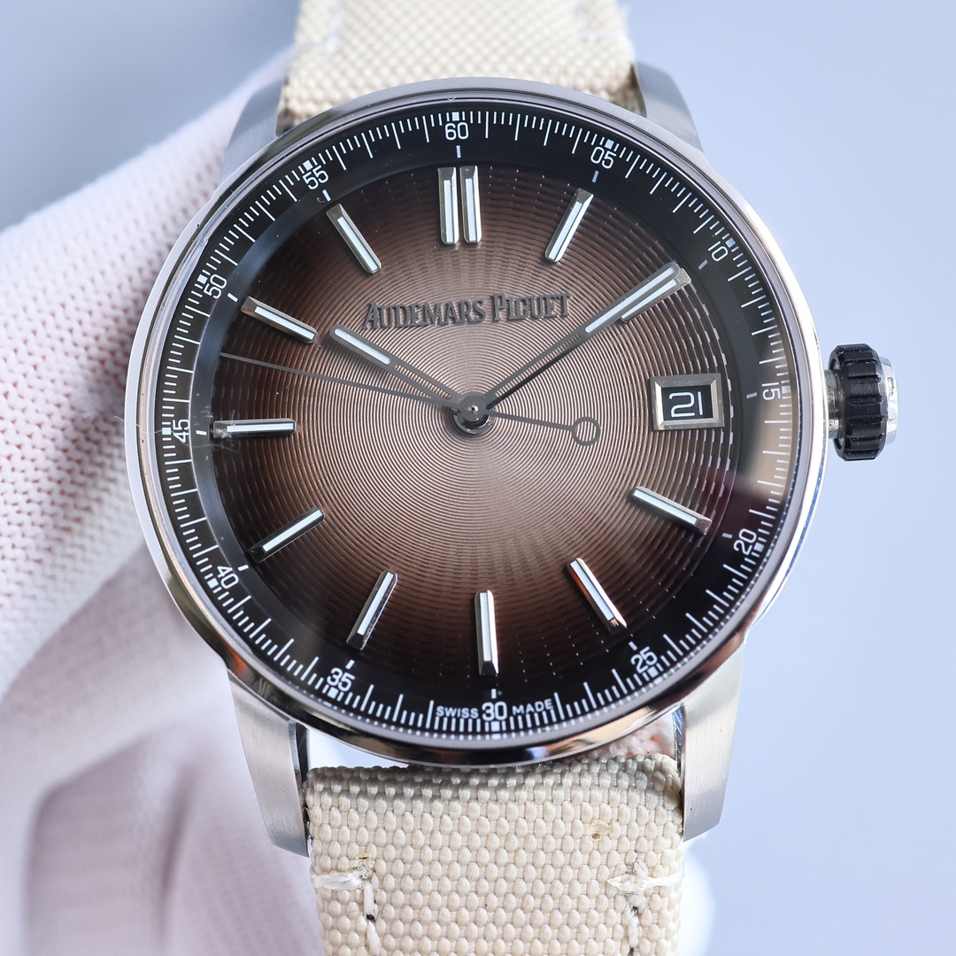 Uniform 1650
?? THE BIG HIT IS COMING ?? from 3g
The highly modern multi-faceted structure gives Audemars Piguet CODE 11.59 endless possibilities in design and technology.
AP Audemars Piguet CODE 11.59
Ref. 15210ST.OO.A348KB.01
Movement: Automatic watch
T