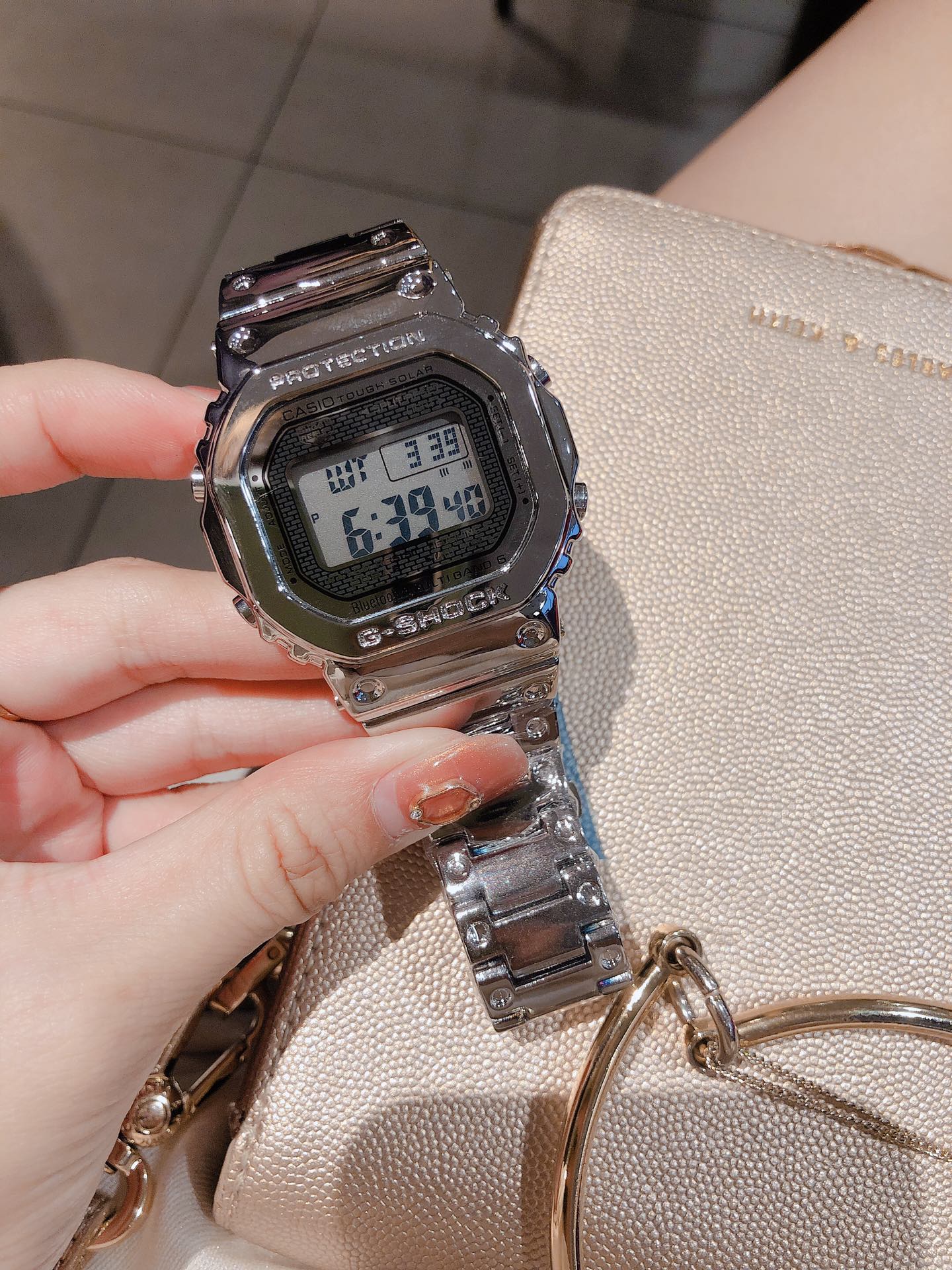 120?? ?? Takuya Kimura new Casio arrivals ???? small square watch. Steel band style in stock ?? All black electronic display ?? Professional water-resistant for diving and swimming ???? Original quality. Full package included ? ?