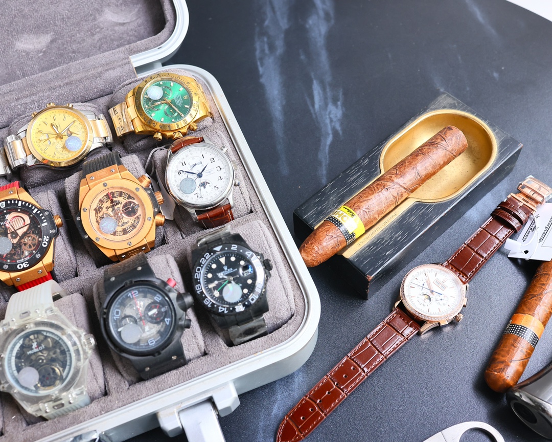 [TW Factory] Crafted (Jaeger-lecoultre Master collection) watches at great expense. Carefully crafted, in terms of details:
1: The TW team spent more than two years meticulously designing, sparing no money and effort, perfectly replicating, daring to be t