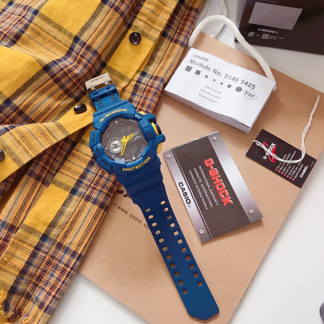 ??120 Casio watch GA-400 Star Wars men's and women's sports watch main features GS new COMBI model GA-400 color addition model. The new GA rotating crown makes it easier to operate. The trendy large dial design is cool. Classic colorways, eye-catching. * 