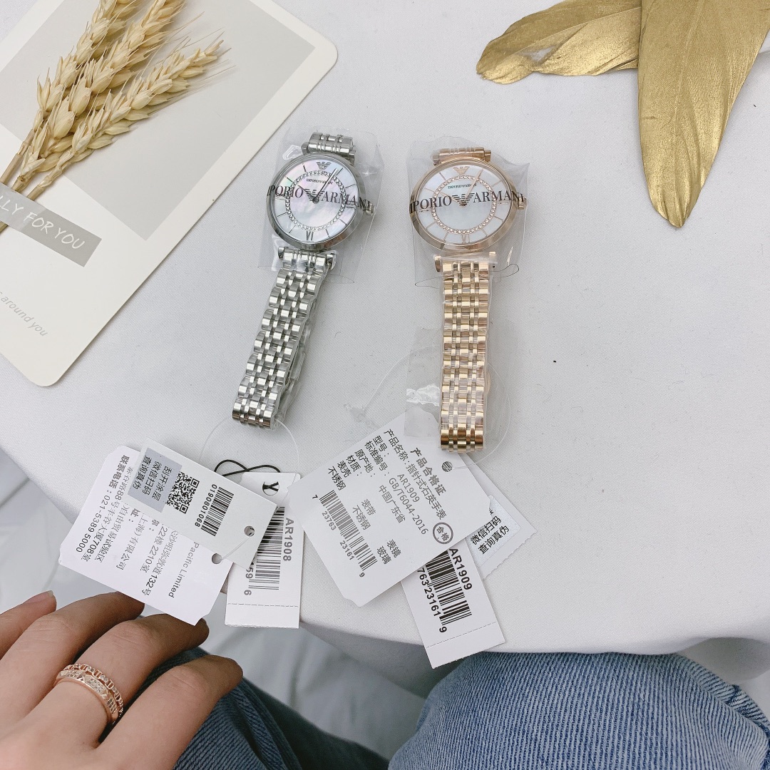 160 ??
Lucky New Year influencer bestseller ???? [Spring Goddess 'Choice] -XZ Factory recommended quality - [From 100% original order quality] Armani Armani Model: Ar1926, 1925, 11244, 190, 1683 Case: 316L stainless steel Crystal: Reinforced mineral glass