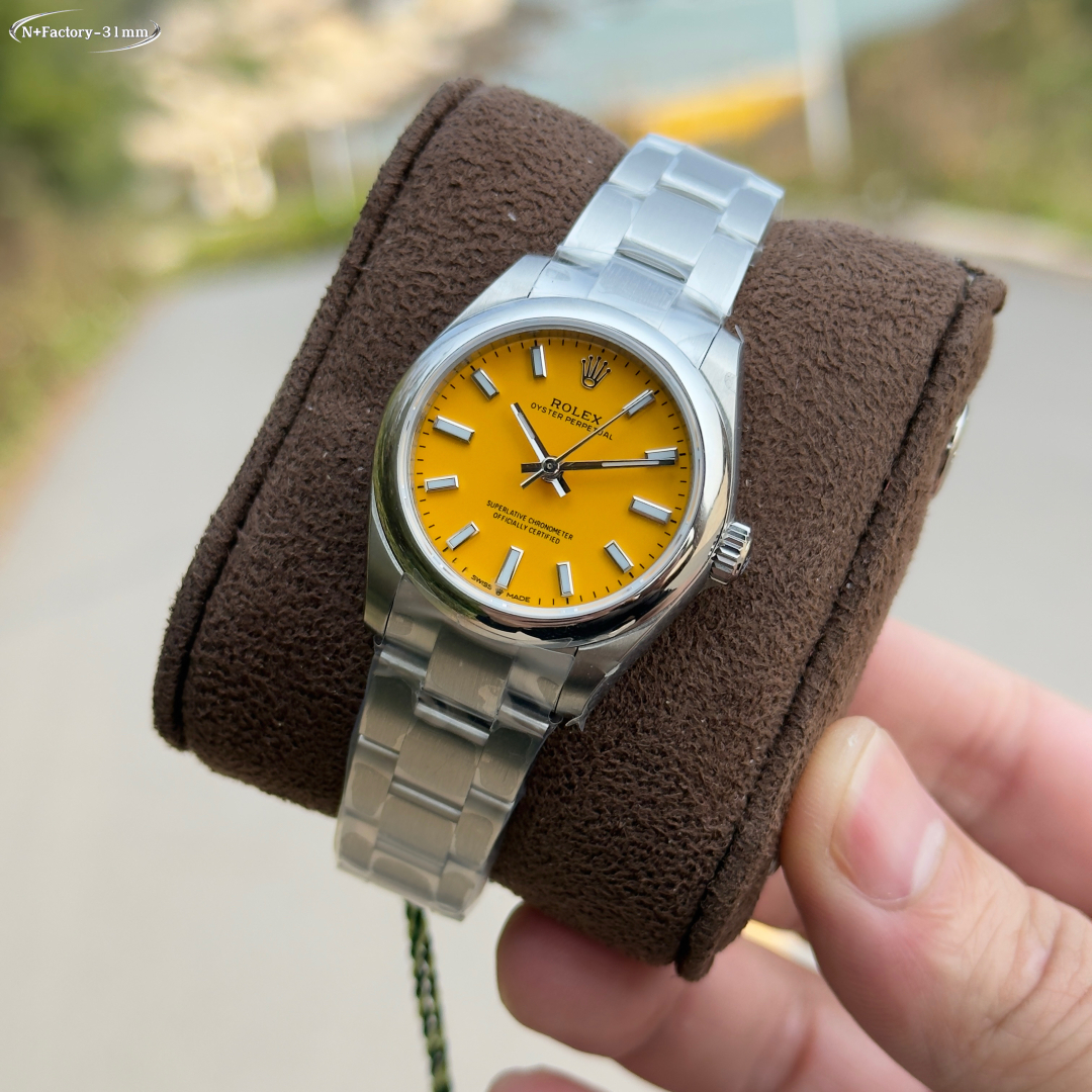 1350
N+ New factory
Rolex Oyster Perpetual 31m series,
1. Paired with the 2232 movement, in sync with the original without extra calendar positions, stable and reliable quality,
2. The same size as the original 31m/11m,
3. Polished lettering, top-grade Sw