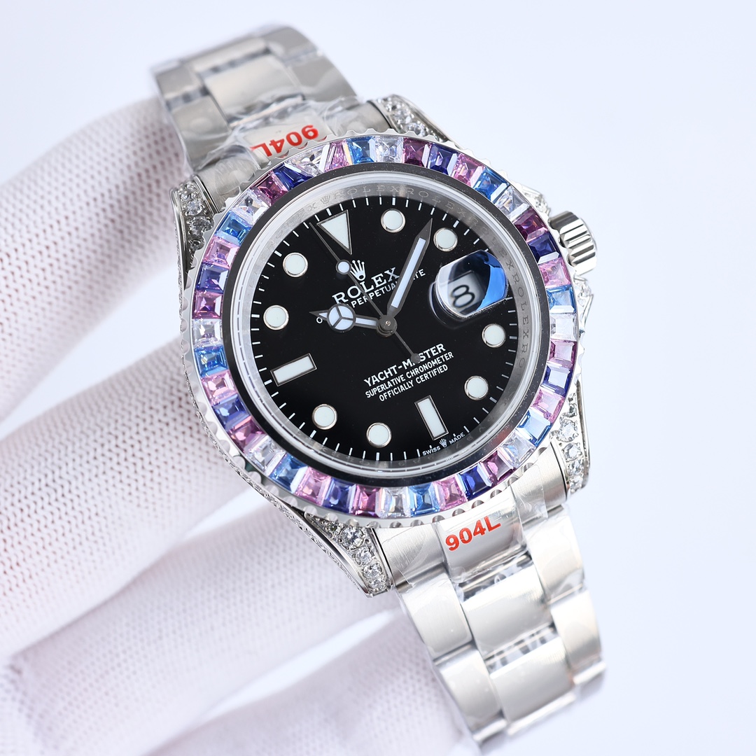 SJ 1500
ROLEX Global Limited Edition gem-Yacht-Master Model ??YT1 is aesthetically postponed to the limit, with this watch you can combine your love for jewelry and Swiss watches. The bezel and case are studded with Swarovski diamonds! A walking work of a