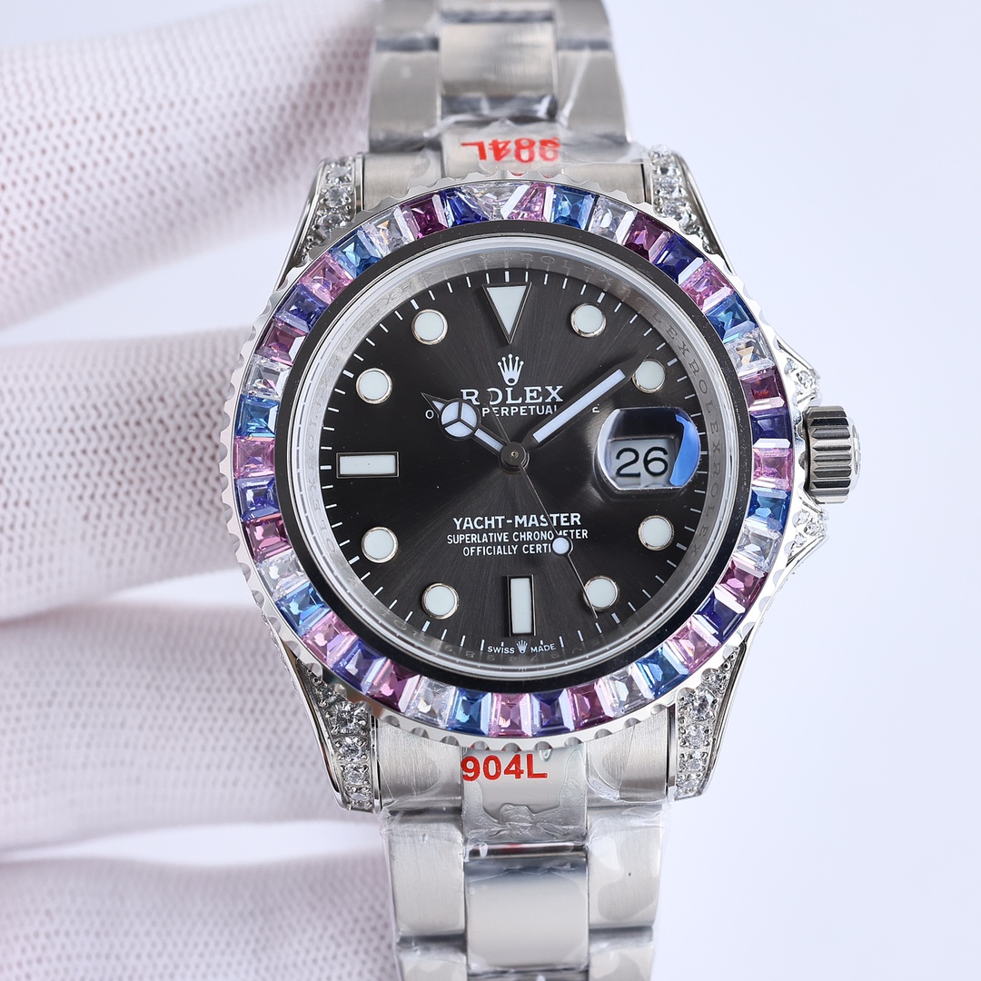 SJ 1500
ROLEX Global Limited Edition gem-Yacht-Master Model ??YT1 is aesthetically postponed to the limit, with this watch you can combine your love for jewelry and Swiss watches. The bezel and case are studded with Swarovski diamonds! A walking work of a