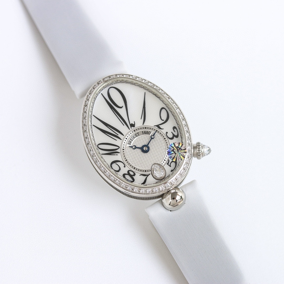 SJ PRODUCTION Ring mouth diamond 1550 Full diamond case 1750 Crocodile leather ?250
TA elegantly produces the strongest reissue of women's watch ever - Breguet Queen of Naples. ?? The most complete 8928BB/BA/BR in the MS2 Starry sky collection is now avai