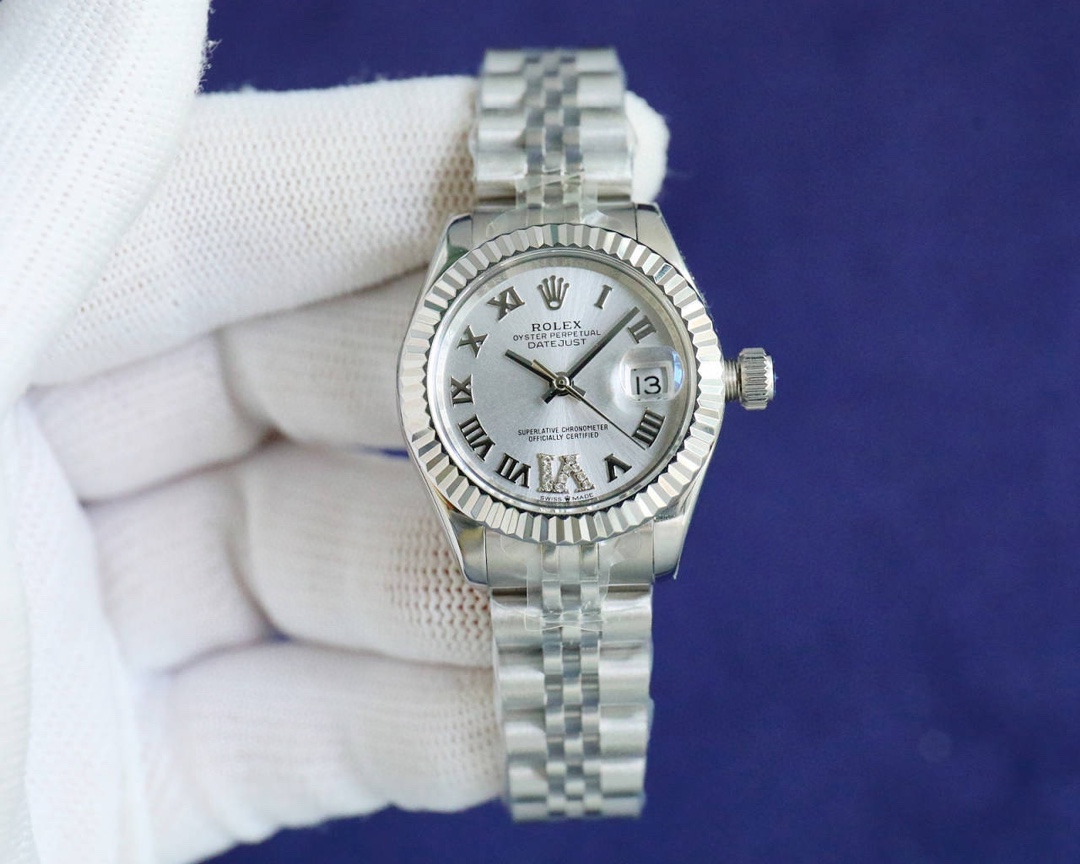TW single-head Japanese camera White case 800 Gold case 850 2671 ?300
The latest ROLEX women's Datejust 28MM Datejust! ???EA1
1 ? The case diameter remains the same as the original 28MM, made of 316L stainless steel to forge the stainless steel watch case
