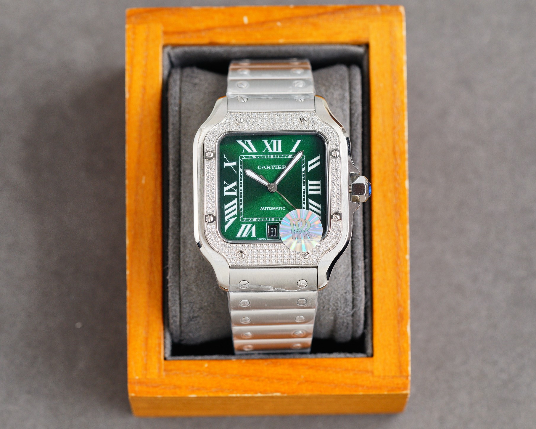 750/800
?? PRODUCED by R factory ?? [Produced by Taiwan factory] Genuine mold opening - spent 13 months flawless FINALLY shipped Cartier Santos-Dumont XL wristwatch New appearance, Louis 1904. Louis Cartier was a close aviator friend of Albert. AIberto Sa