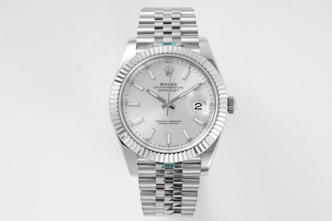 From ZF -- "?" ROLEX DateJust 126334 Super clone of the classic Datejust collection. ZF once again perfectly showcases devilish details, starting with the entire watch made of 904L stainless steel to highly reproduce the fine color that the Rolex Date Jus