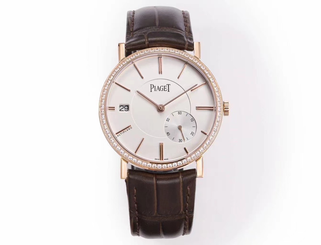 A new Piaget from TW
The Altiplano Ultra-thin Origin watch, model GOA45403, with a diameter of 40mm, combines fashion and classic style with exquisite ultra-thin watchmaking technology to be your true companion. The men's premium watch is powered by the 1