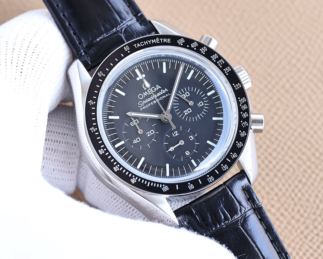Leather/steel: 470. "New" OMEGA Speedmaster Moonwatch Master Chronometer chronograph. January 07, 2021OMEGA has just announced a major upgrade of the Speedmaster Moonwatch - fully equipped with the 4th generation Speedmaster certified by the Master Chrono