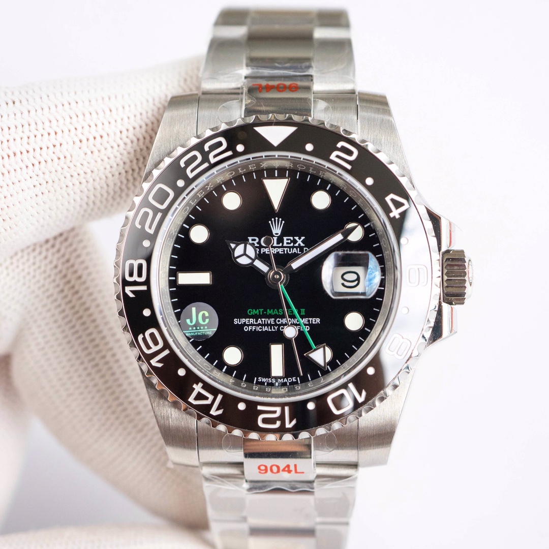 Super reissue hits the Greenwich ll (with cal. Three movements 3186 Original all-in-one)
1 ? Movement 3186 is an integrated movement with the same blue hairspring as the original. Adjust the date function by adjusting the quick jump of the hour hand. The 