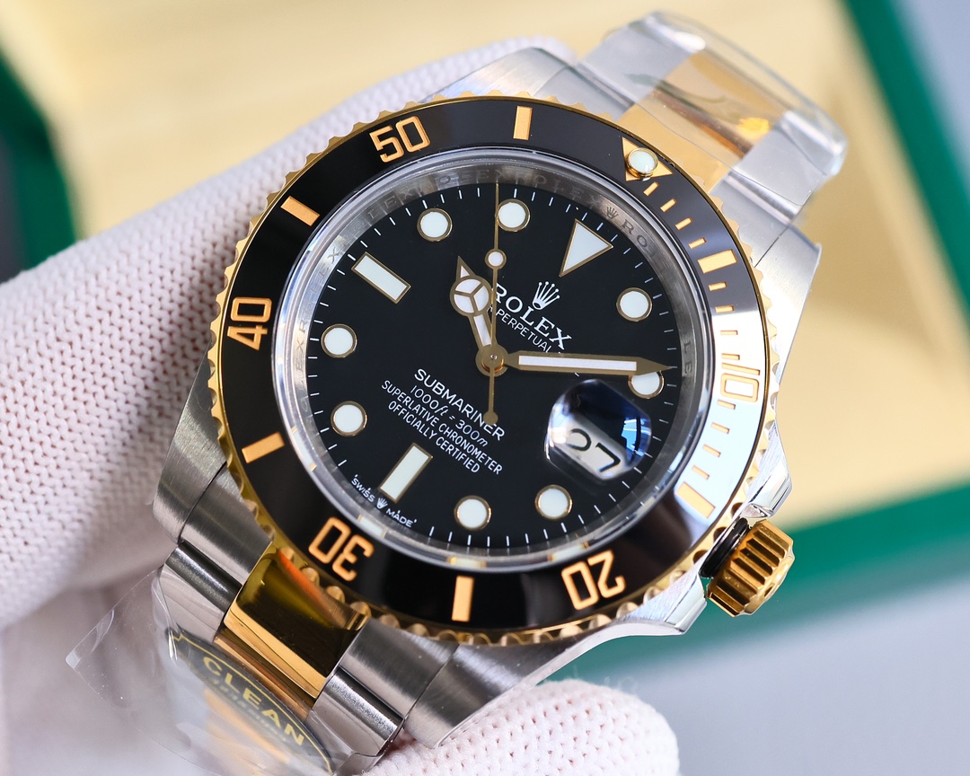 ??41mm 3235 Movement ??
??. C factory /clean, latest limited edition [High version] 2023 latest model, perfect match. The latest Rolex Submariner 6 with crown, more upscale, true 41mm size consistent with the original, smaller four-corner lugs, wider stra
