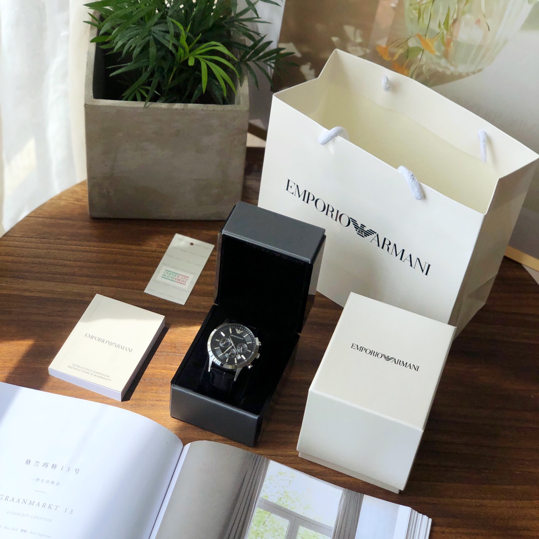 ??160 Armani Classic Casual Business style, men's leather strap watch, model AR2447 Black dial, three-eye design, calfskin strap quartz watch, dial diameter 43mm mineral glass mirror, clear and high transparency, super exquisite design, both dial and stra