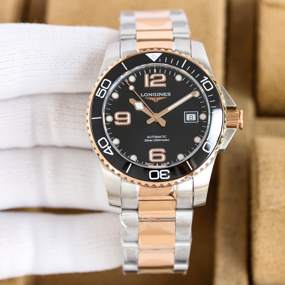 (Tape steel strap with)
-- Longines Conquest, the king of the water, glory arrives. Cutting through the waves and forging ahead, it must be a masterpiece. [Case] The watch measures 41*12mm/43*13mm(two sizes available), with a 316L stainless steel case tha