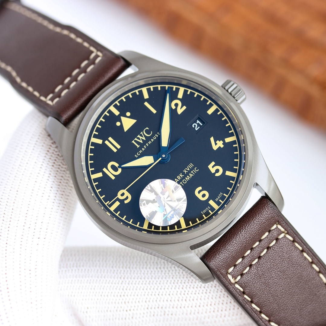 V7 Factory Seven Star recommended Mark Series flagship Super Titanium Mark - IW327006, grand finale. As usual, transparent comparison of genuine and fake! 1.V7 spared no expense to purchase an original mold separately. It took two years to finally correct