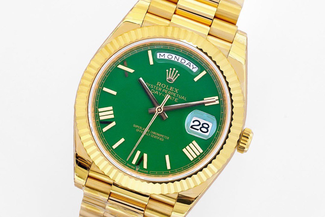 Super high cost performance DD??????TR factory workmanship, super high cost performance, Rolex Day-Date series! 40mm in size with 2836 gold print 3255logo movement, consistent with the original instant jump calendar, stable and durable, heavy and heavy in