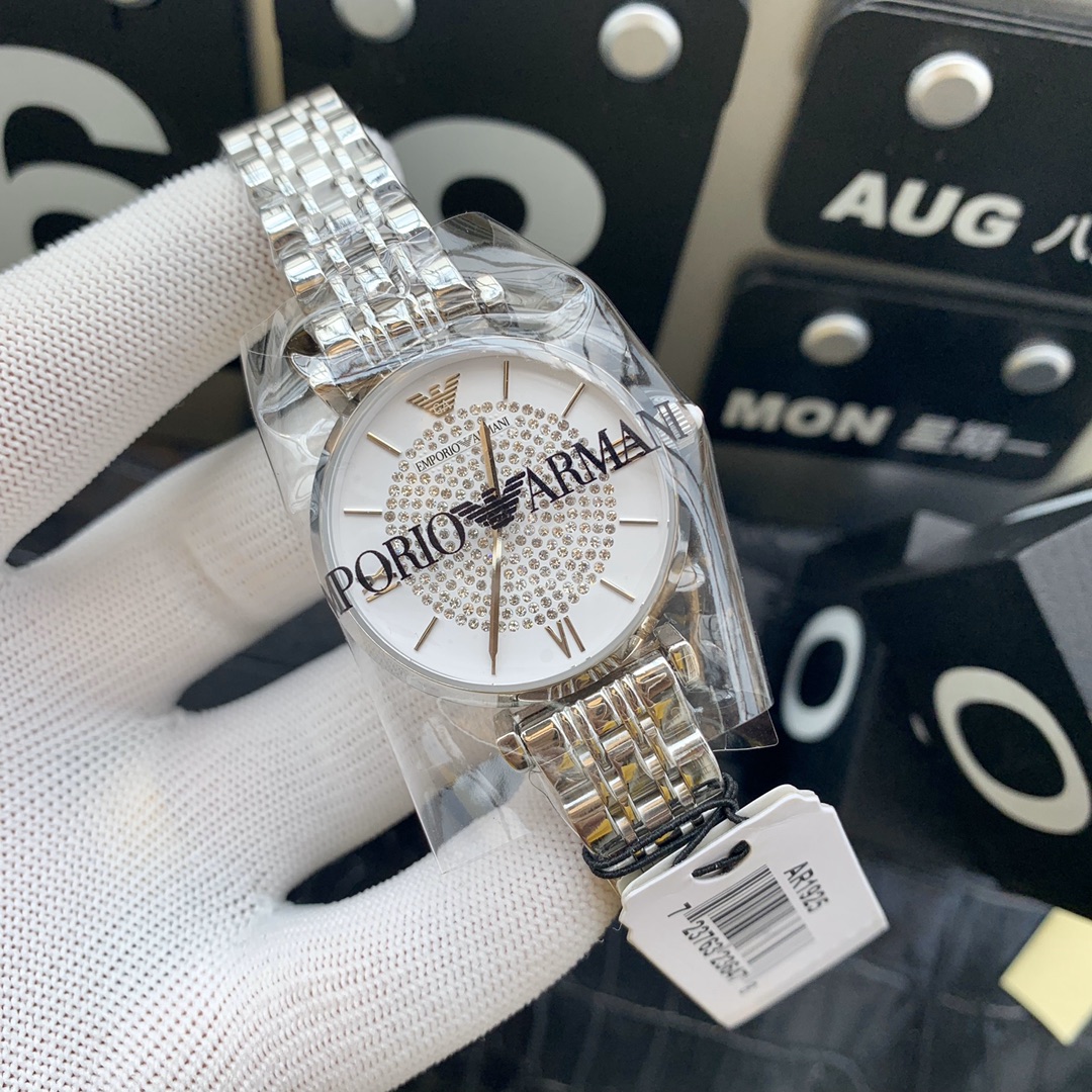 ??160 Original single Armani Armani Starry Sky Lady watch model AR1926 intergold, AR1925 silver ?? dial diameter 32mm 316 stainless steel strap. Armani Starry Sky diamond ?? Imported Swarovski crystal diamond, ordinary diamond diameter PP0/PP1 cannot be c