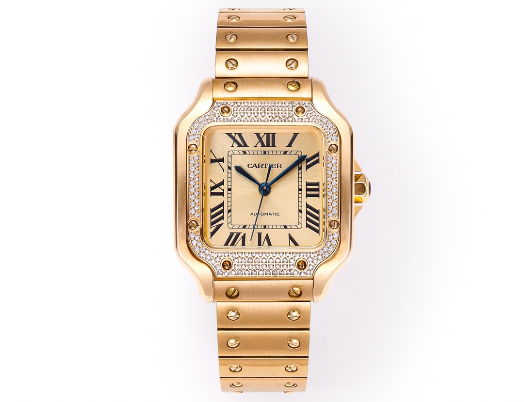 TW's women's 9015 model features a white case, 1300 gold rose, 1350 diamonds and 100 diamonds
Cartier Santos couple watches! Cartier's new women's model genuine mold, a brilliant interpretation of the classic! Details:
1 ? [Case] Genuine mold, equipped wi