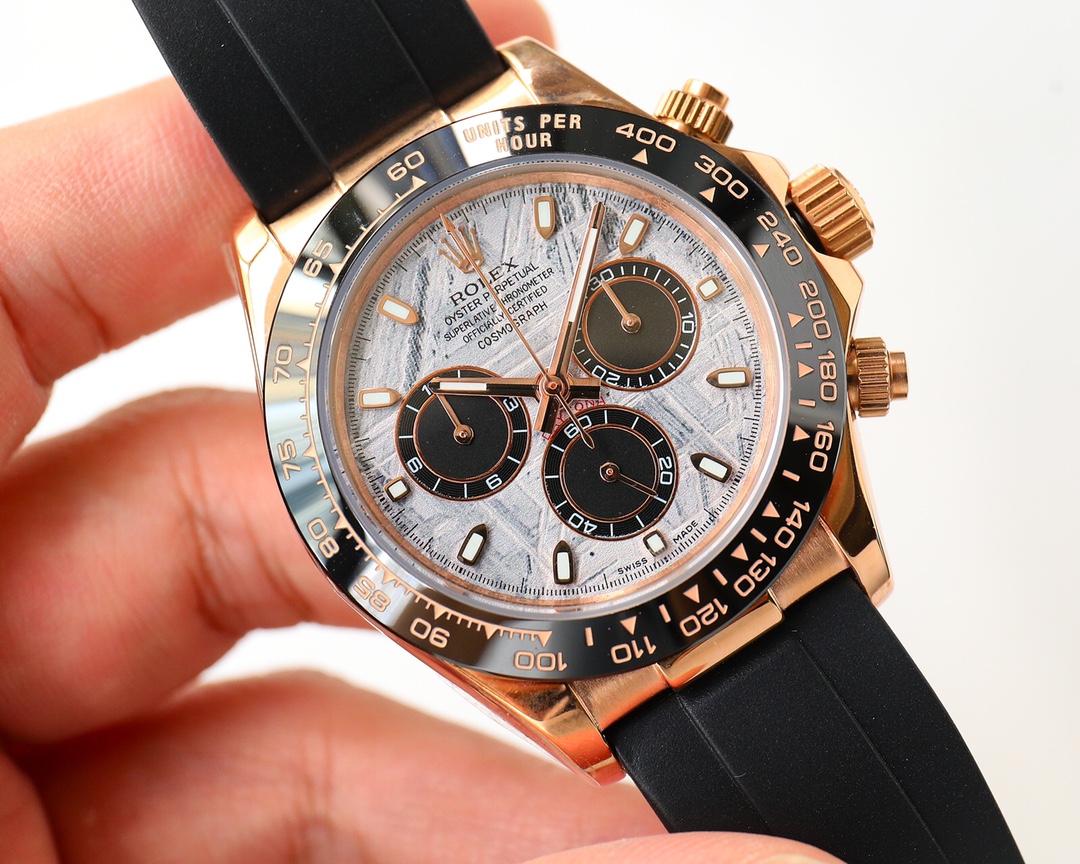 Uniform: 1950
18k gold-plated in stock supply ROLEX- Rolex Daytona series ???GTC China INSPECTION CERTIFICATE, ONLINE verifiable! ?? First gear adjustment Chronograph seconds hand 3 digit position 9 digit position small hand function ORIGINAL CONSISTENT! 