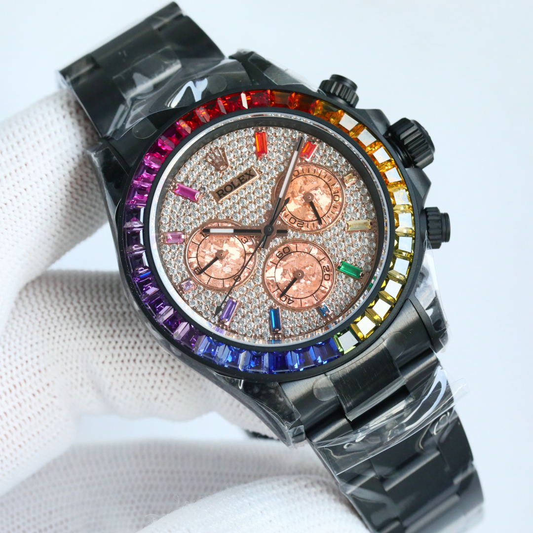 BLAKEN Rainbow/Purple diamonds: Uniform 2600 pins +100
Full diamond +150
BLAKEN Factory ROLEX ???B33 Daytona latest masterpiece upgraded True sparkling platinum small eye, Rainbow Di 12.18mm (not market fake shell eye) Equipped with the integrated 4130 me