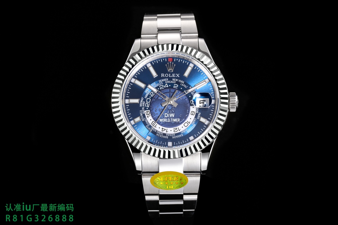 iu new [Fireworks] New series ROLEX Sky-Dweller The "most complex RoLEX ever" is officially available! Redefining the true "Skywalker" replica with exquisite craftsmanship and the right way the watch is tuned.
The 42MM Oyster case is polished in 904L stai