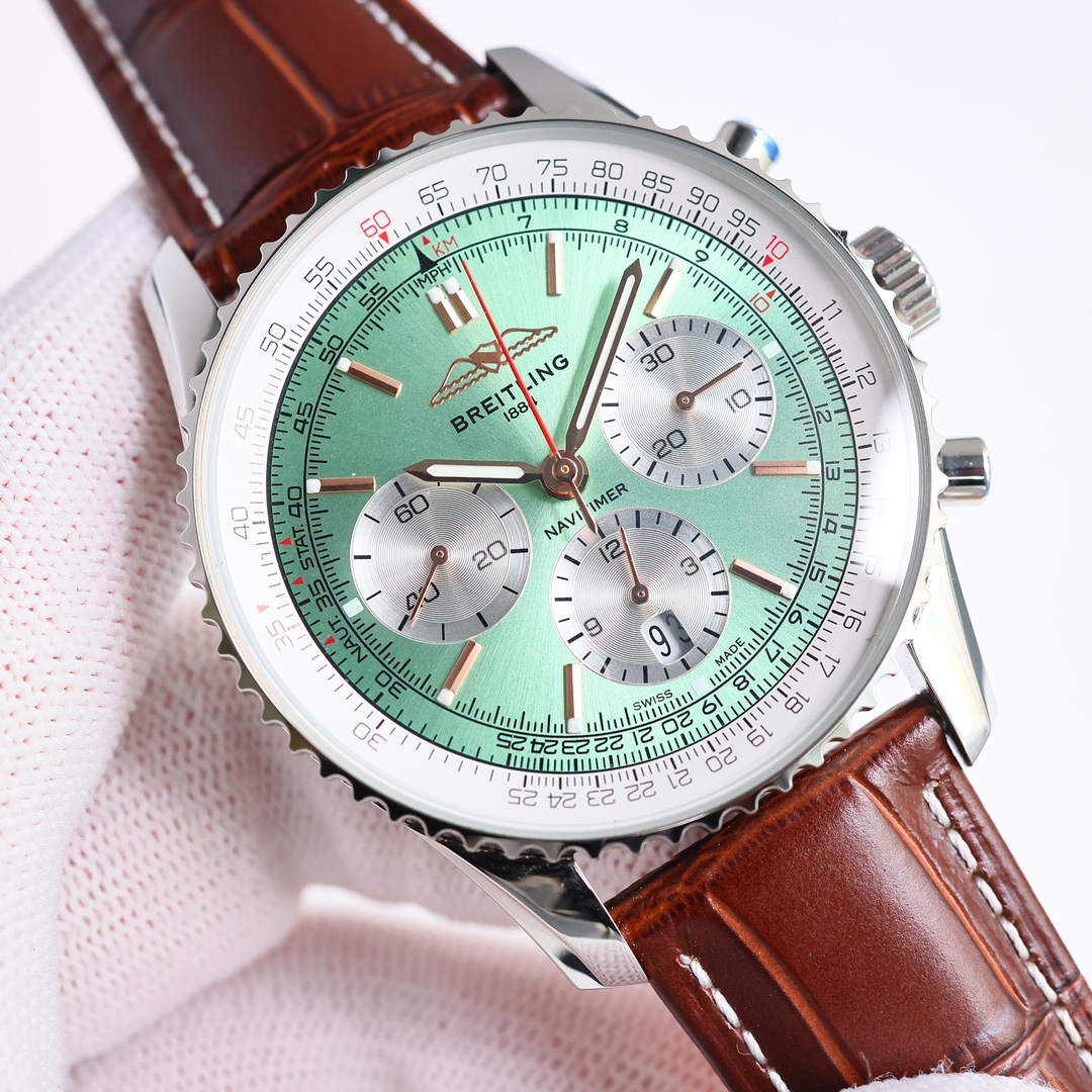 BLS produced 1650
To celebrate the 70th anniversary of Breitling 's new Navitimer ???RW2, Breitling reinterpreted the classic with bold colors. 43mm in size, with 7750 multi-functional mechanical movement ?? The successor is a true aviation chronograph, f