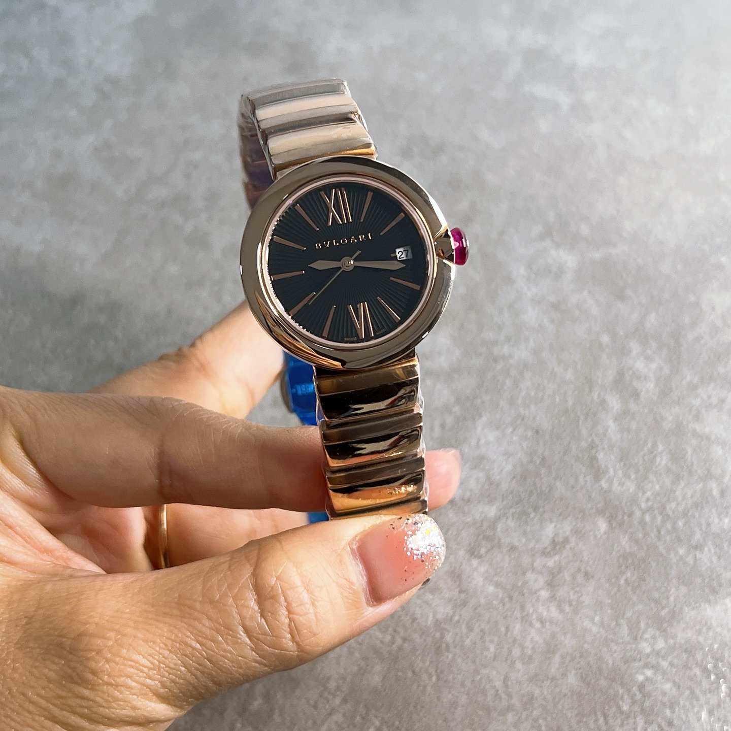 BVLGARI [BVLgari] LVCEA collection new ladies' watch, noble and luxurious yet reserved, versatile and elegant, sapphire crystal, 33mm