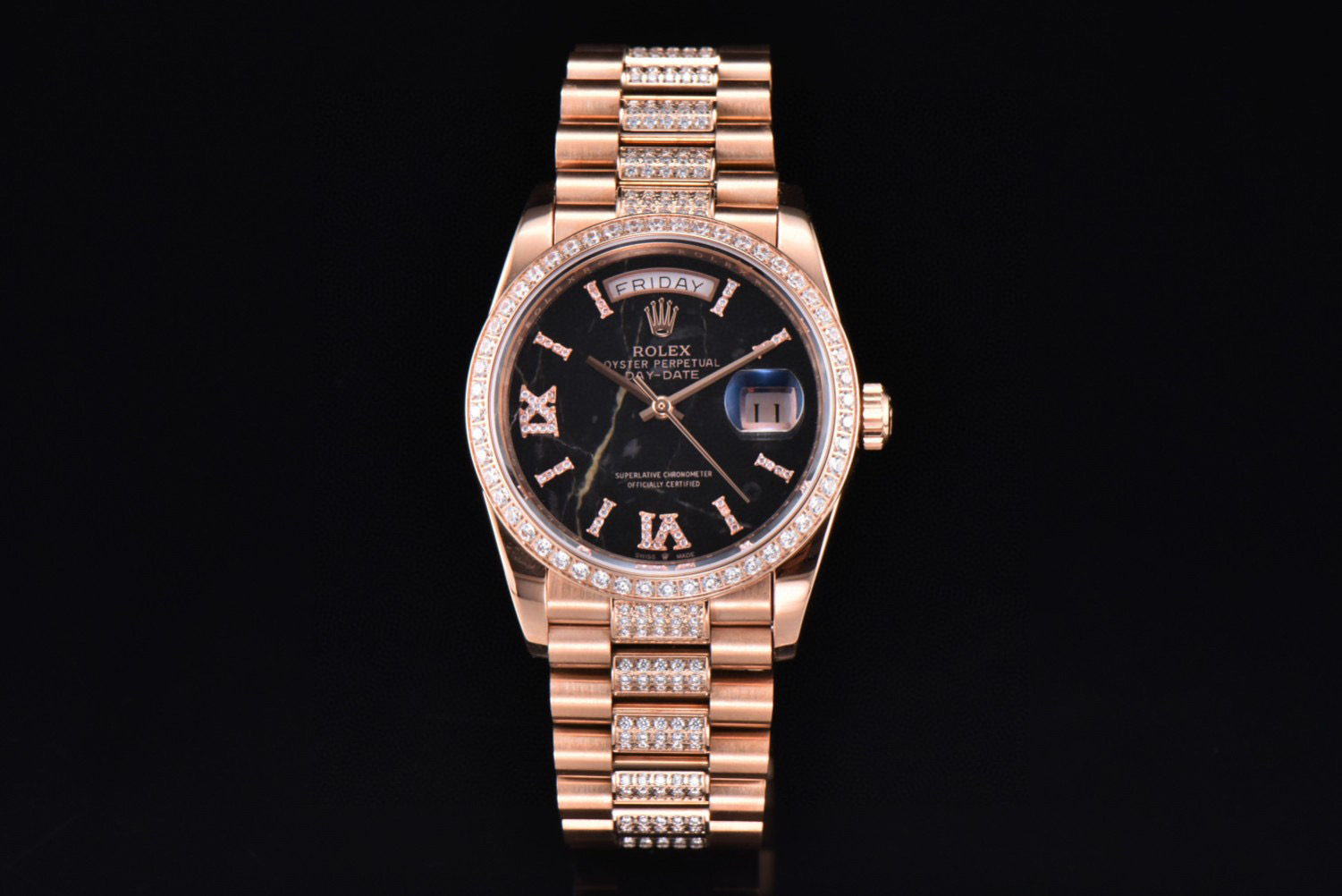 CS Log Week Calendar Type 36, middle set with diamonds, hidden version 6 stones. (Meteorite) (Malachite) (Turquoise) (bluestone) (iron quartz) (Meringue) Luxury fashion standard
1: The entire watch is made of 904L stainless steel/paired with CS factory's 