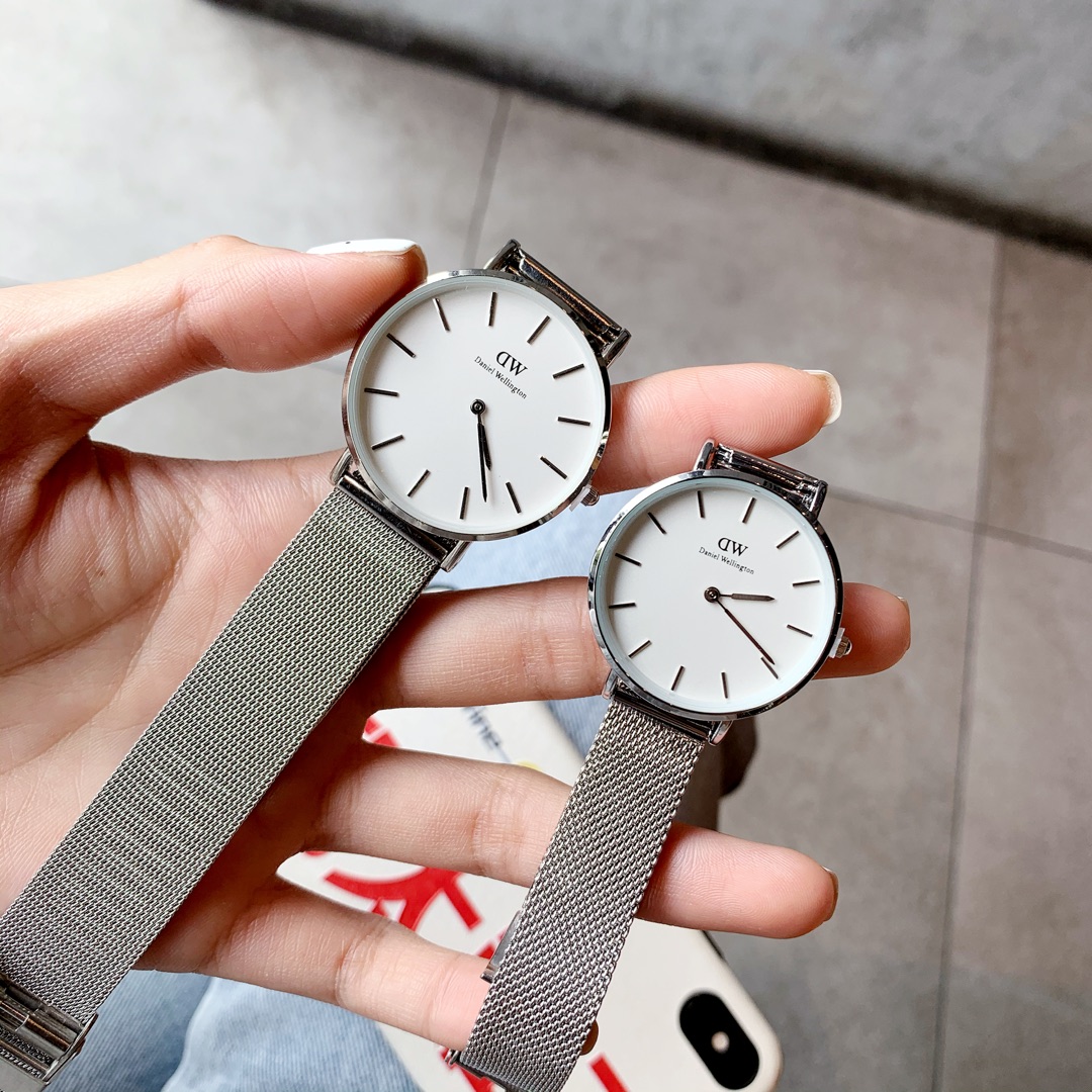 ?? DW mesh strap ? New dial ~
?? Dials 36mm and 32mm and 28mm ~