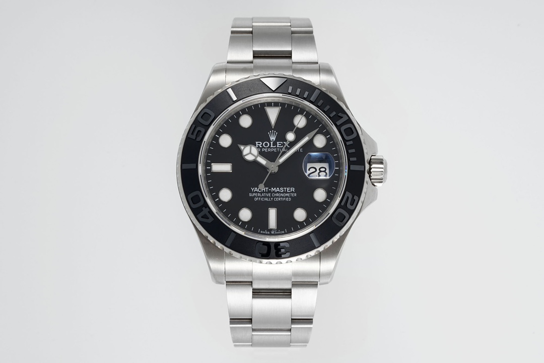 ??????EWE New Yacht-Master 42 all-titanium collection
?? Corrected tuning direction, reverse tuning forward, consistent with the original;
?? Exclusive custom 3235 movement, jumping calendar, super long 72-hour power;
?? The RLX titanium case and strap, w