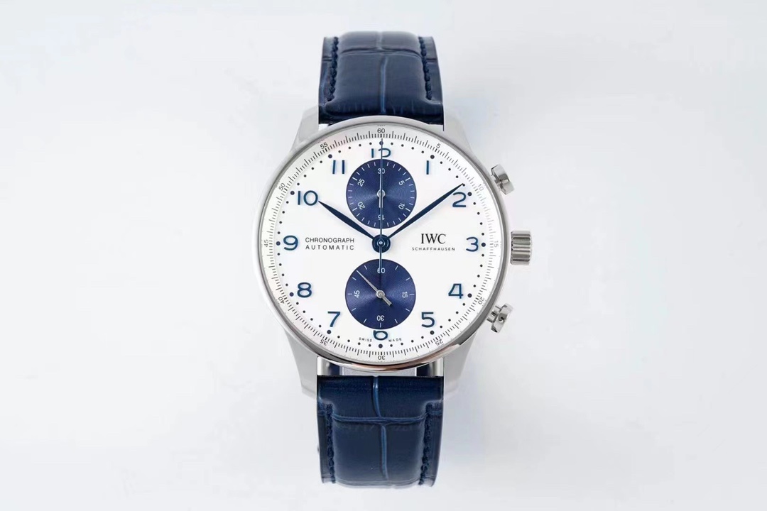 -- IWC Portuguese collection of watches
1 ? Fine transparent back, movement visible, 41mmX13mm
2 ? The new clasp design is more comfortable and refined
3 ? Custom Dandong modified CAL.69355 movement, not a rework of the tall Shanghai 7750, precise and sta