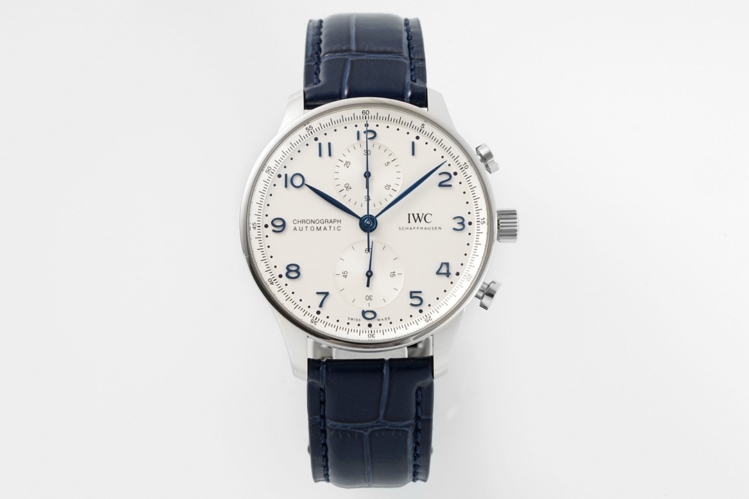 -- IWC Portuguese collection of watches
1 ? Fine transparent back, movement visible, 41mmX13mm
2 ? The new clasp design is more comfortable and refined
3 ? Custom Dandong modified CAL.69355 movement, not a rework of the tall Shanghai 7750, precise and sta