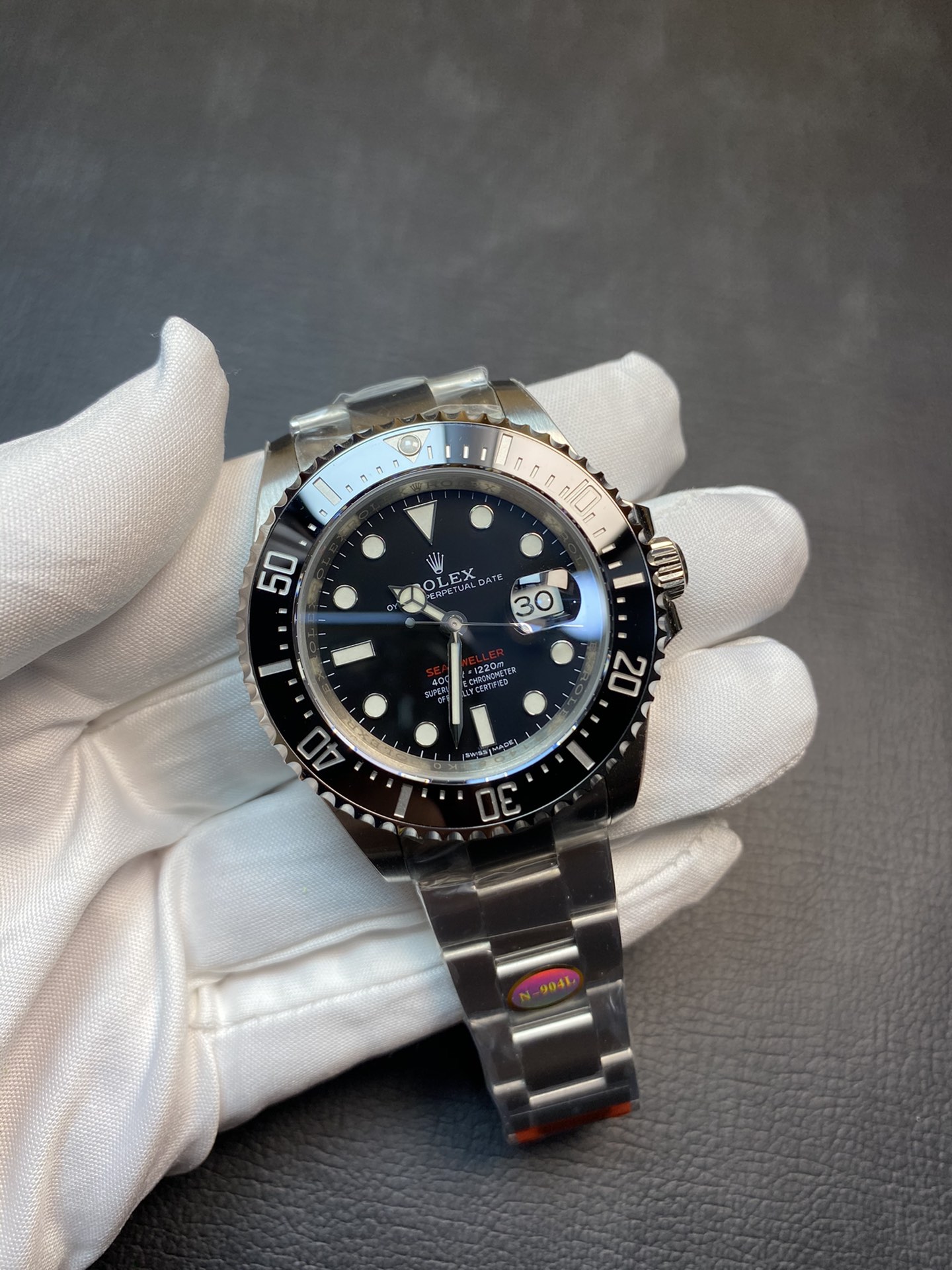 N factory Super Magic 3235 movement Sea-Dweller ??
Turn clockwise, true gear, true structure ~ blue hairspring
Genuine swap ~ Even better than 3135
Limited quantity ~ Hurry up and grab ????????
904L steel bar drip ~ Kill all versions in the market
43mm su