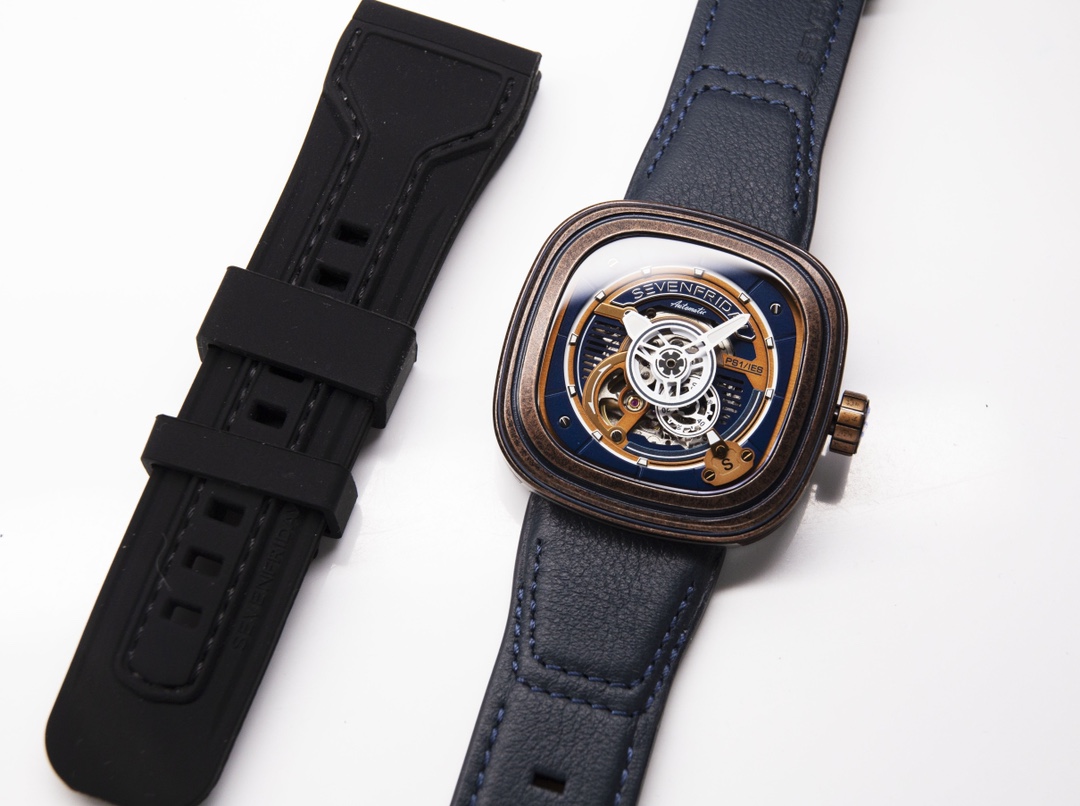 P: 630.
PS1/04 Yacht Family Third Generation
Return to the original and rugged essence, tailored for seasoned adventurers.

SEVENFRIDAY
7 Seven Fridays 5
PS1/04