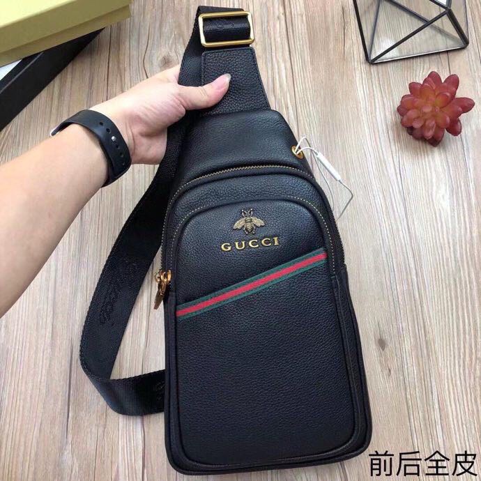 P300 model: 3522-4. G FAMILY NEW Chest bag (original single goods) [imported hardware ??] Original single, Men 's casual Chest bag ?? Bestseller [strong][strong]?? Imported top layer cowhine, high-end gucci MAI! ?? Italian cowhide, ???? Elegant design, wi