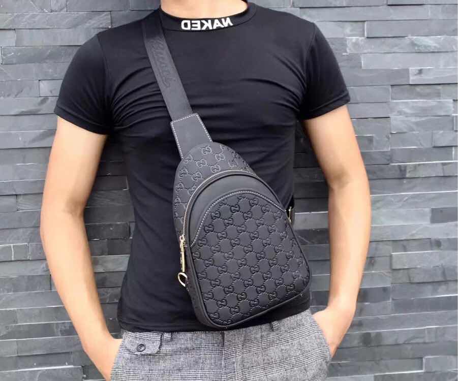 P300 model: 0179-1#BLACK (original order) [imported hardware ?? wrist strap ?? buckle ??] Counter original order, GUCCI men's bag hand-grabbed bag ?? bestseller [strong][strong][gucci] ?? Counter in sync, original imported top-grain cowhine, premium GUCCI