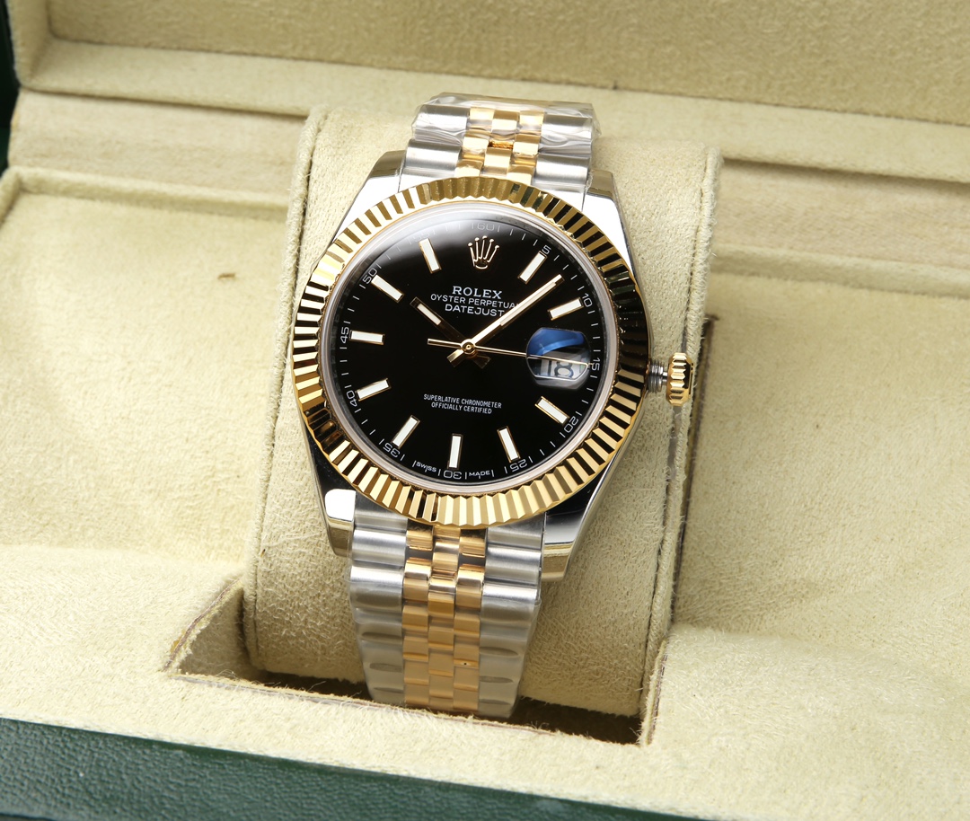 P: Intergold 1350. All-gold 1400.
Taiwan factory TW- Rolex 126333 five-bead strap, 41MM super replica of the classic Oyster Perpetual Datejust series, (perfect notched bezel: Made of special stainless steel, the industry's current exclusive technology, th
